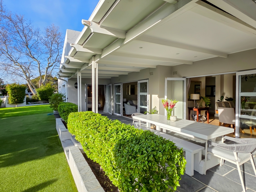 3 Bedroom Property for Sale in Constantia Western Cape
